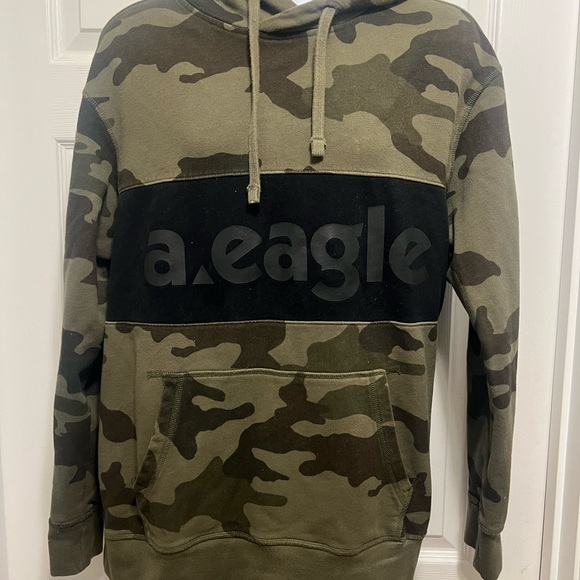 American Eagle Outfitters Other - American Eagle Outfitters Green Camouflage Hoodie